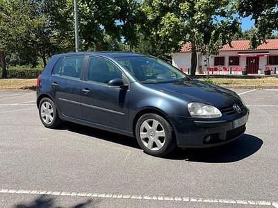 Usado VW Golf IV 90 HP (66 kW) 2004 Azul Citadino