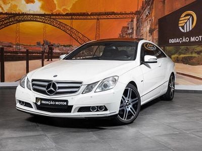 Branco Usado 2010 Mercedes E250 Coupé | € 14.900