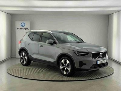 Usado Volvo XC40 Core 163 HP (119 kW) 2025 Cinzento SUV