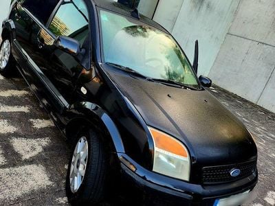 Usado 2007 Ford Fusion Sedan | € 3.700