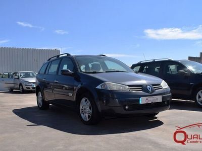 Usado Renault Mégane II 105 HP (77 kW) 2004 Cinza Sedan