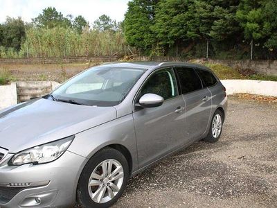 Usado Peugeot 308 SW 100 HP (73 kW) 2015 Cinzento Carrinha