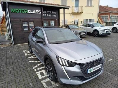Cinzento Usado 2023 Peugeot e-208 Citadino | € 18.700 (Preço justo)