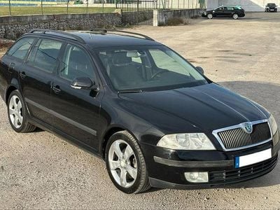Usado 2008 Skoda Octavia Sedan | € 3.200