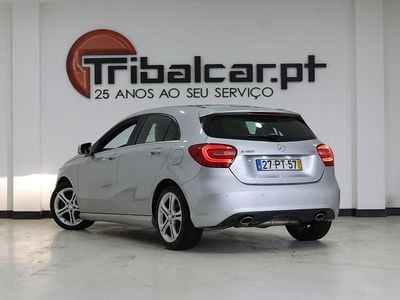 Usado Mercedes A180 Urban 109 HP (80 kW) 2015 Cinza