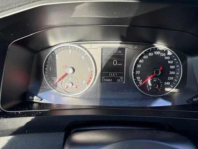 Usado VW Transporter 102 HP (75 kW) 2017 Branco Van