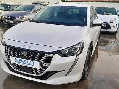 Branco Usado 2020 Peugeot e-208 Active Citadino | € 24.250