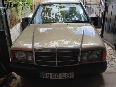 Usado 1986 Mercedes 190 Sedan | € 5.500