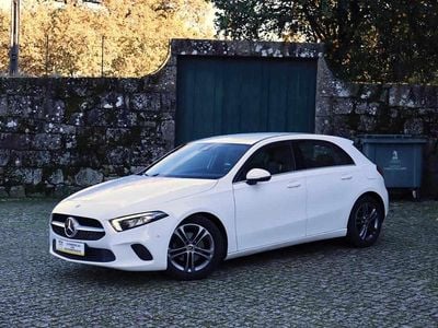 Branco Usado 2020 Mercedes A180 | € 23.900 (Bom preço)