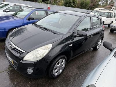 Usado 2012 Hyundai i20 Sedan | € 3.499