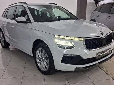 Branco Usado 2023 Skoda Kamiq Ambition SUV | € 21.990 (Preço elevado)