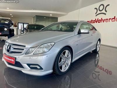 Cinza Usado 2010 Mercedes E250 Avantgarde Coupé | € 17.900 (Preço justo)