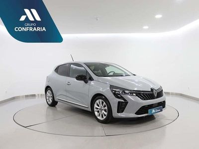 Usado Renault Clio V 91 HP (66 kW) 2024 Cinzento