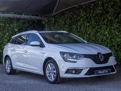 Branco Usado 2017 Renault Mégane IV LIMITED Carrinha | € 9.900 (Preço justo)