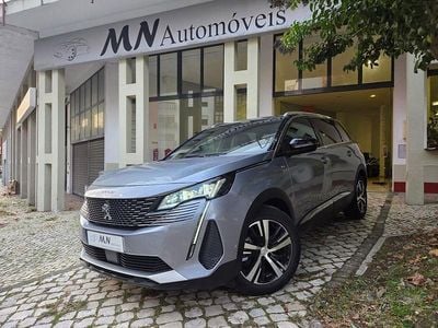 Cinza antracite Usado 2021 Peugeot 5008 GT Monovolume | € 24.850 (Bom preço)