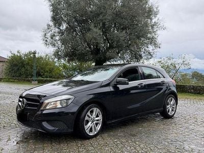 Usado 2013 Mercedes A180 Urban Sedan | € 12.900