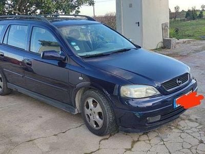 Usado 2001 Opel Astra Sedan | € 1.500 (Bom preço)