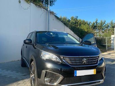 Usado 2017 Peugeot 5008 Sedan | € 14.000 (Preço elevado)