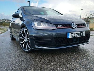 Usado VW Golf VII GTI 230 HP (169 kW) 2014 Sedan