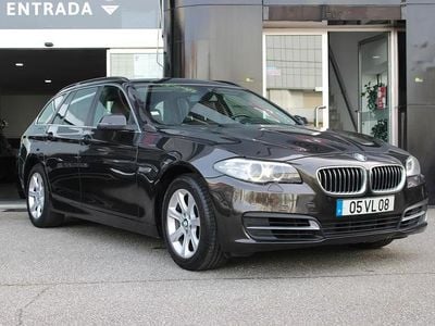 Usado BMW 518 Luxury Line 143 HP (105 kW) 2014 Cinza escuro Carrinha