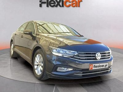 Usado VW Passat Business 120 HP (88 kW) 2020 Cinza Sedan