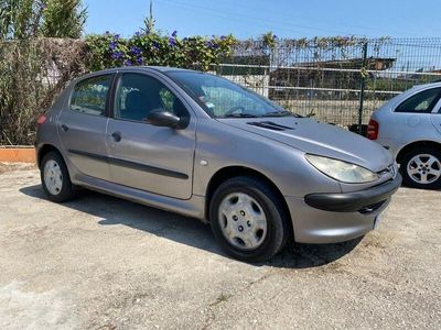 usado Peugeot 206 1.1 Color Line