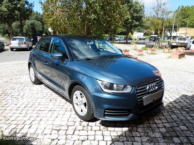 usado Audi A1 Sportback 1.0 TFSi Design