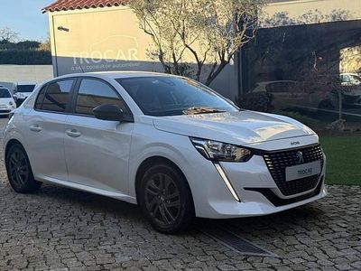 Branco Usado 2022 Peugeot 208 Active Citadino | € 17.950 (Preço elevado)