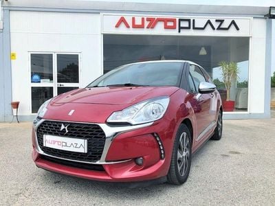 Usado DS Automobiles DS3 Be Chic 120 HP (88 kW) 2016 Bordeaux Coupé