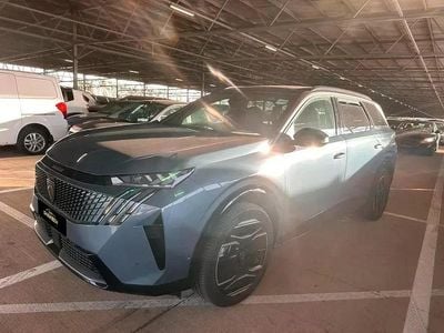 Azul escuro Usado 2024 Peugeot e-5008 GT SUV | € 42.900