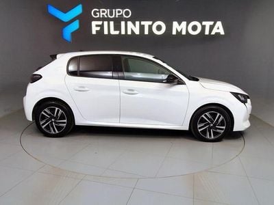 Usado Peugeot 208 Allure 102 HP (75 kW) 2023 Branco Citadino