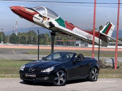 Preto Usado 2008 Mercedes SLK200 AMG Cabrios | € 14.990