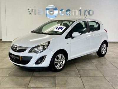 Branco Usado 2013 Opel Corsa | € 7.650
