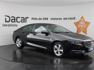 Usado Opel Insignia Business 110 HP (80 kW) 2019 Preto Sedan