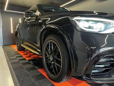 Usado Mercedes GLC300e AMG line 306 HP (225 kW) 2020 Preto SUV