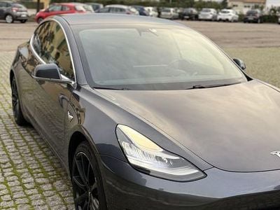 Usado 2019 Tesla Model 3 Performance Sedan | € 27.000 (Preço elevado)