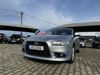 usado Mitsubishi Lancer 1.5 Invite