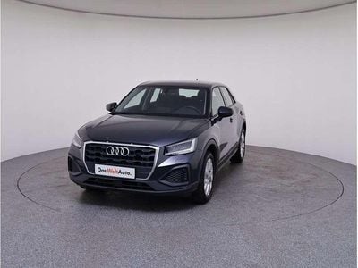 Usado Audi Q2 110 HP (80 kW) 2023 Cinzento escuro metalizado SUV