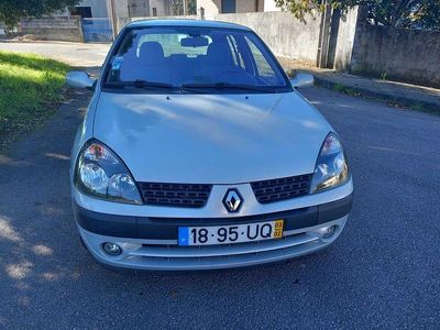 Renault Clio II