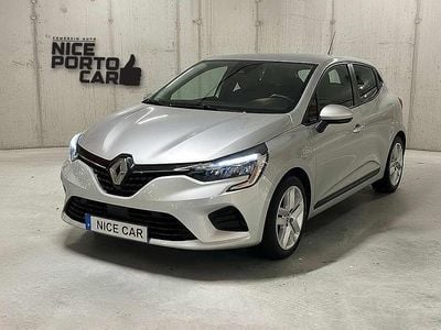 Cinzento Usado 2022 Renault Clio V | € 17.990 (Preço justo)