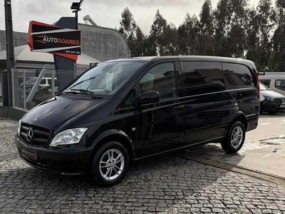 Usado Mercedes Vito 163 HP (119 kW) 2014 Preto Van