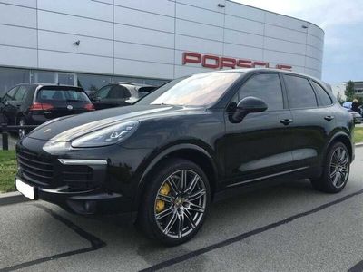 Porsche Cayenne S E-Hybrid