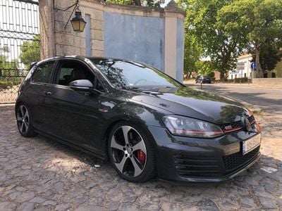 VW Golf VII