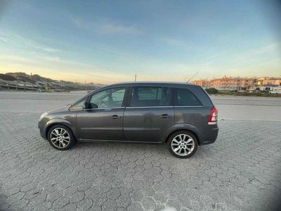 usado Opel Zafira 7 Lugares