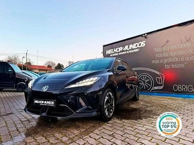 Usado MG MG4 EV Comfort 150 kW (204 HP) 2023 Preto Citadino