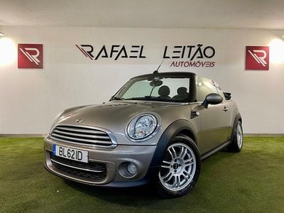 Usado Mini Cooper D Cabriolet 112 HP (82 kW) 2013 Cinza Cabrios