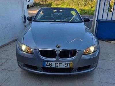 Usado BMW 320 Cabriolet 177 HP (130 kW) 2008 Cinzento Cabrios