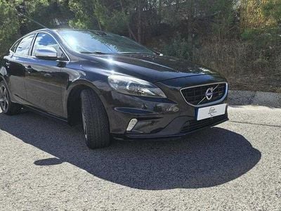 Preto Usado 2014 Volvo V40 Carrinha | € 11.990 (Preço justo)