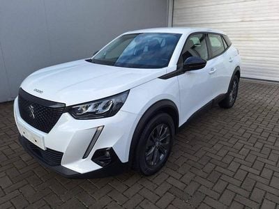 Branco Usado 2022 Peugeot 2008 SUV | € 17.900 (Bom preço)
