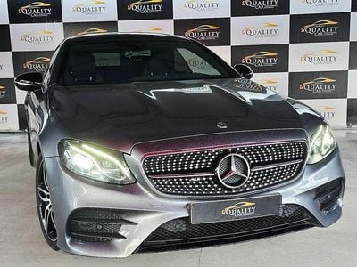 Cinza Usado 2020 Mercedes E220 AMG line Citadino | € 44.050